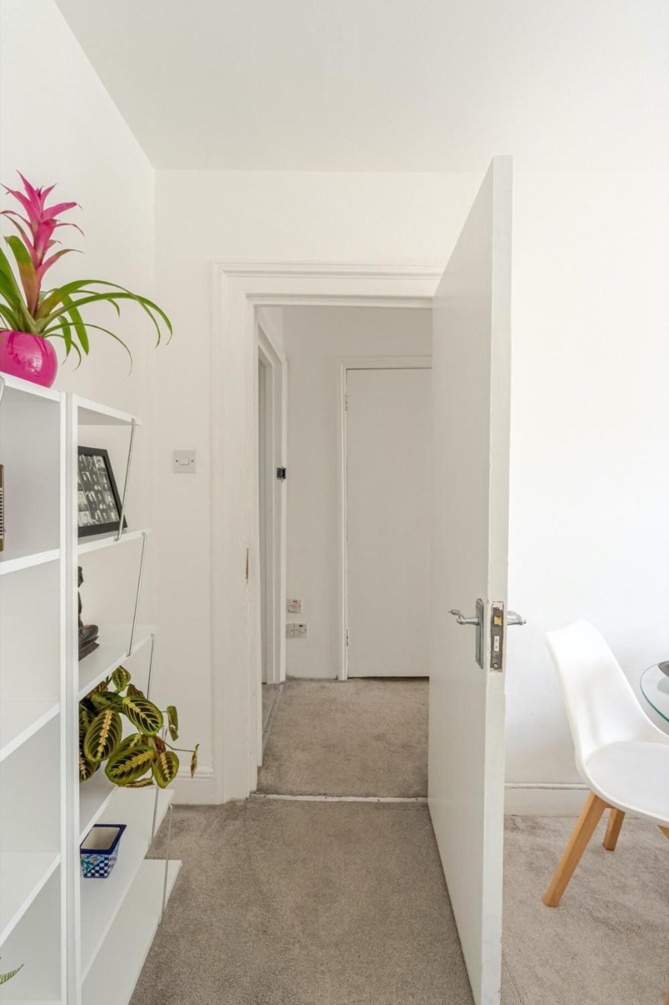 The Notting Hill Oasis Apartment *